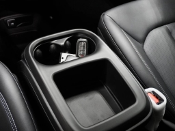 Chrysler Pacifica Select AWD 2026