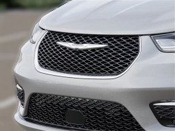Chrysler Pacifica Select AWD 2026