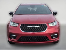 Chrysler Pacifica Select AWD 2026