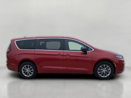 Chrysler Pacifica Select AWD 2026