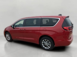 Chrysler Pacifica Select AWD 2026