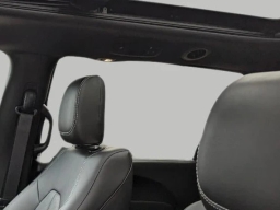 Chrysler Pacifica Select AWD 2026