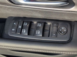 Chrysler Pacifica Select AWD 2026