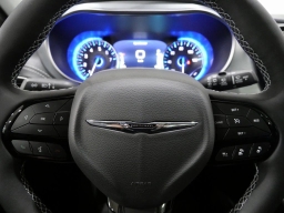 Chrysler Pacifica Limited AWD 2026