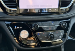 Chrysler Pacifica Limited AWD 2026