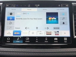 Chrysler Pacifica Limited AWD 2026