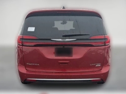 Chrysler Pacifica Limited AWD 2026