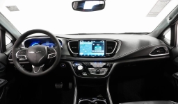 Chrysler Pacifica Limited AWD 2026