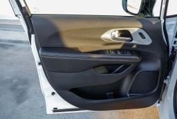 Chrysler Pacifica Limited AWD 2026