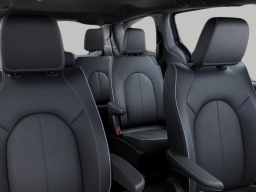 Chrysler Pacifica Limited AWD 2026