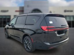 Chrysler Pacifica Limited AWD 2026