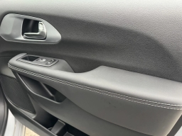 Chrysler Pacifica Limited AWD 2026