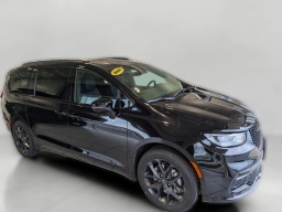 Chrysler Pacifica Limited AWD 2026
