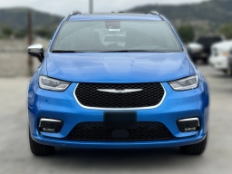 Chrysler Pacifica Pinnacle AWD 2026