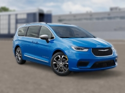 Chrysler Pacifica Pinnacle AWD 2026