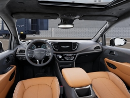 Chrysler Pacifica Pinnacle AWD 2026
