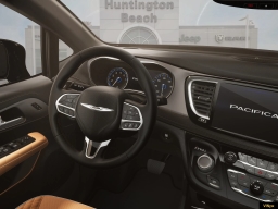 Chrysler Pacifica Pinnacle AWD 2026