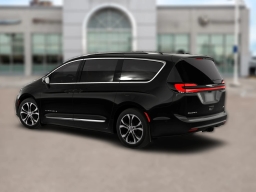 Chrysler Pacifica Pinnacle AWD 2026