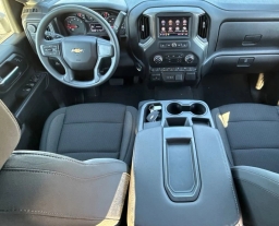 Chevrolet Silverado 2500HD Custom 4WD Crew Cab 159" 2026