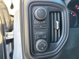 Chevrolet Silverado 2500HD Custom 4WD Crew Cab 159" 2026