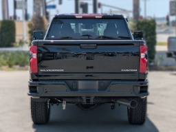 Chevrolet Silverado 2500HD Custom 4WD Crew Cab 159" 2025