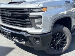 Chevrolet Silverado 2500HD Custom 4WD Crew Cab 159" 2026