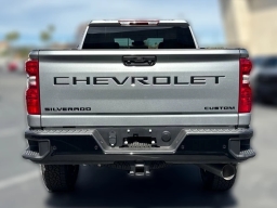 Chevrolet Silverado 2500HD Custom 4WD Crew Cab 159" 2026