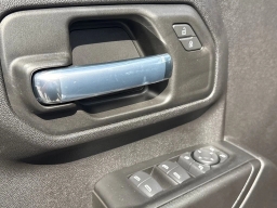 Chevrolet Silverado 2500HD Custom 4WD Crew Cab 159" 2026