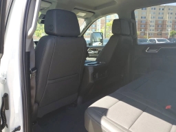 Chevrolet Silverado 2500HD LT 4WD Crew Cab 159" 2026