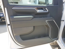 Chevrolet Silverado 2500HD LT 4WD Crew Cab 159" 2026