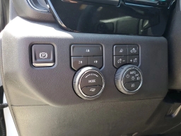 Chevrolet Silverado 2500HD LT 4WD Crew Cab 159" 2026