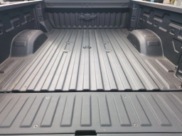 Chevrolet Silverado 2500HD LT 4WD Crew Cab 159" 2026