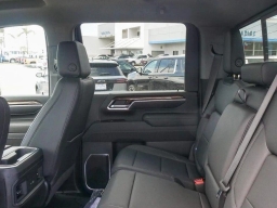 Chevrolet Silverado 2500HD LT 4WD Crew Cab 159" 2025