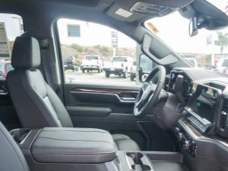 Chevrolet Silverado 2500HD LT 4WD Crew Cab 159" 2025