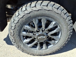 Chevrolet Silverado 2500HD LT 4WD Crew Cab 159" 2026