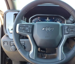 Chevrolet Silverado 2500HD LT 4WD Crew Cab 159" 2026