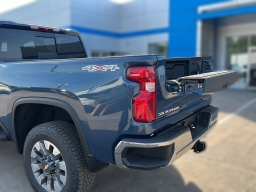 Chevrolet Silverado 2500HD LT 4WD Crew Cab 159" 2026