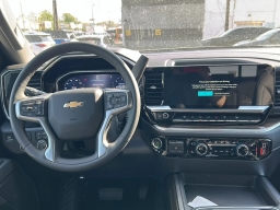 Chevrolet Silverado 2500HD LT 4WD Crew Cab 159" 2026