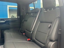 Chevrolet Silverado 2500HD LT 4WD Crew Cab 159" 2026