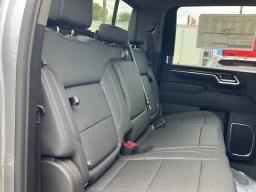 Chevrolet Silverado 2500HD LT 4WD Crew Cab 159" 2026