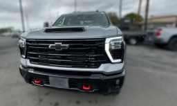 Chevrolet Silverado 2500HD LT 4WD Crew Cab 159" 2026