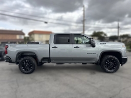 Chevrolet Silverado 2500HD LT 4WD Crew Cab 159" 2026