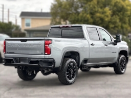 Chevrolet Silverado 2500HD LT 4WD Crew Cab 159" 2026