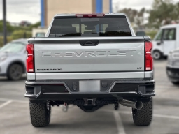 Chevrolet Silverado 2500HD LT 4WD Crew Cab 159" 2026