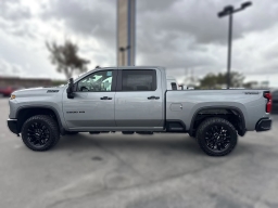 Chevrolet Silverado 2500HD LT 4WD Crew Cab 159" 2026