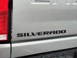 Chevrolet Silverado 2500HD LT 4WD Crew Cab 159" 2026