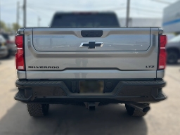 Chevrolet Silverado 2500HD LTZ 4WD Crew Cab 159" 2026