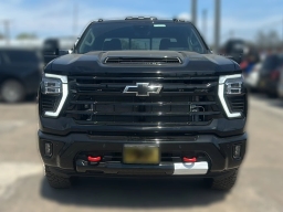 Chevrolet Silverado 2500HD LTZ 4WD Crew Cab 159" 2026