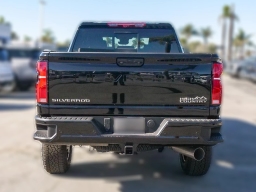 Chevrolet Silverado 2500HD High Country 4WD Crew Cab 159" 2026