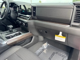 Chevrolet Silverado 1500 LT 2WD Crew Cab 157" 2026